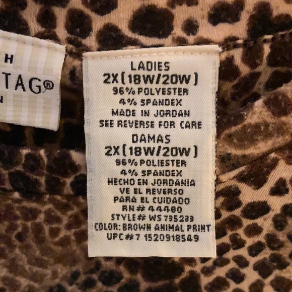 White Stag Woman Stretch animal print top 2X - Picture 5 of 9